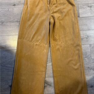 🔥3/$25 DEAL: Banana Republic Velvet Straight Leg Pant